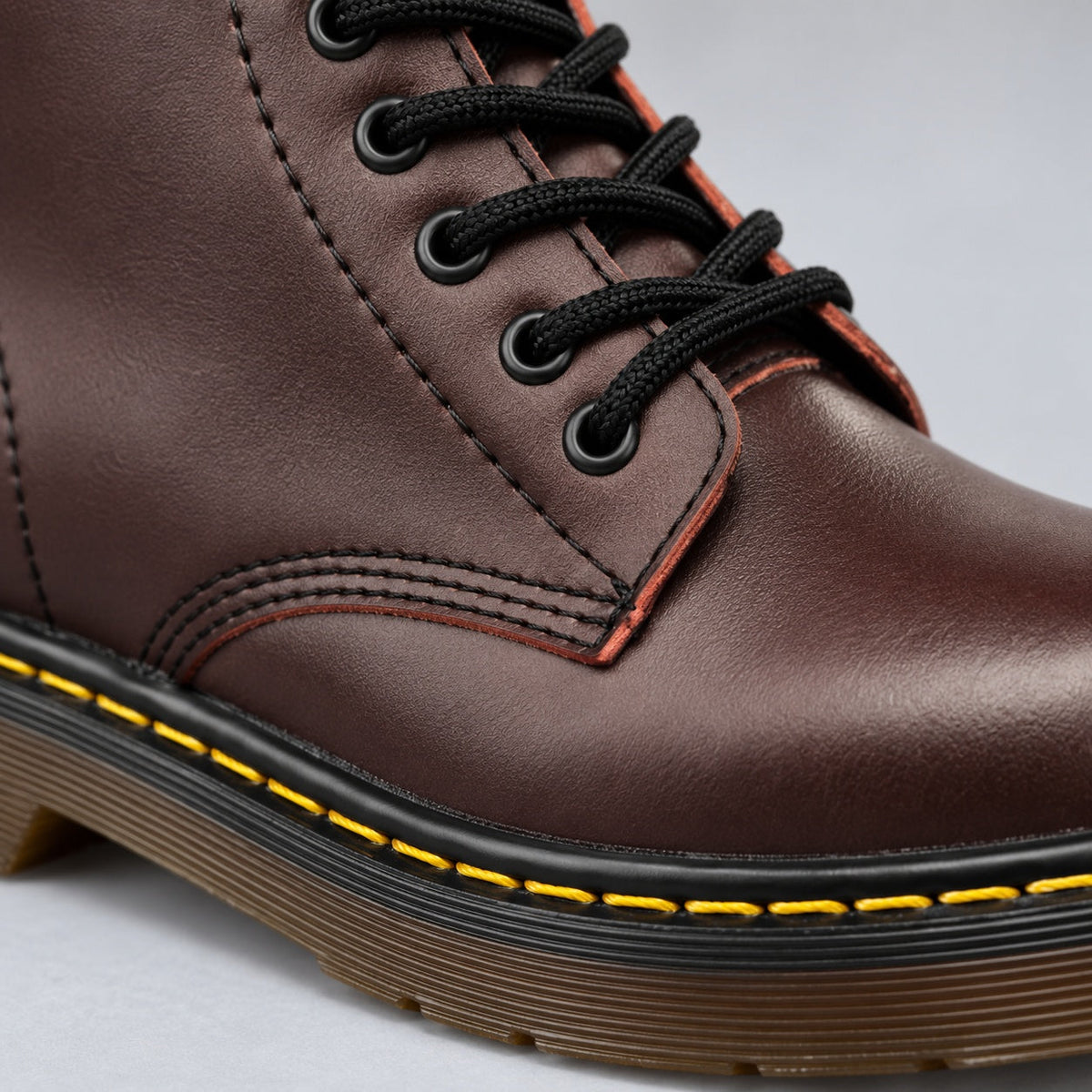 #Color_Brown