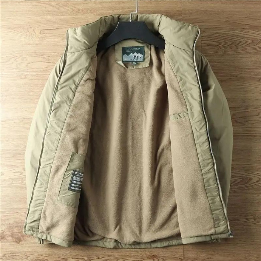 #Color_Khaki