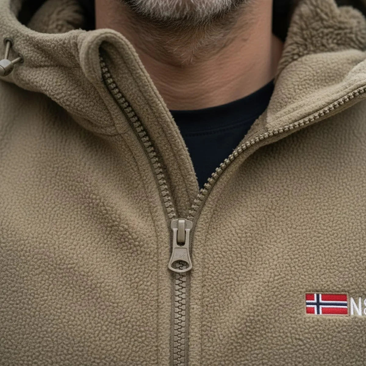 #Color_Beige